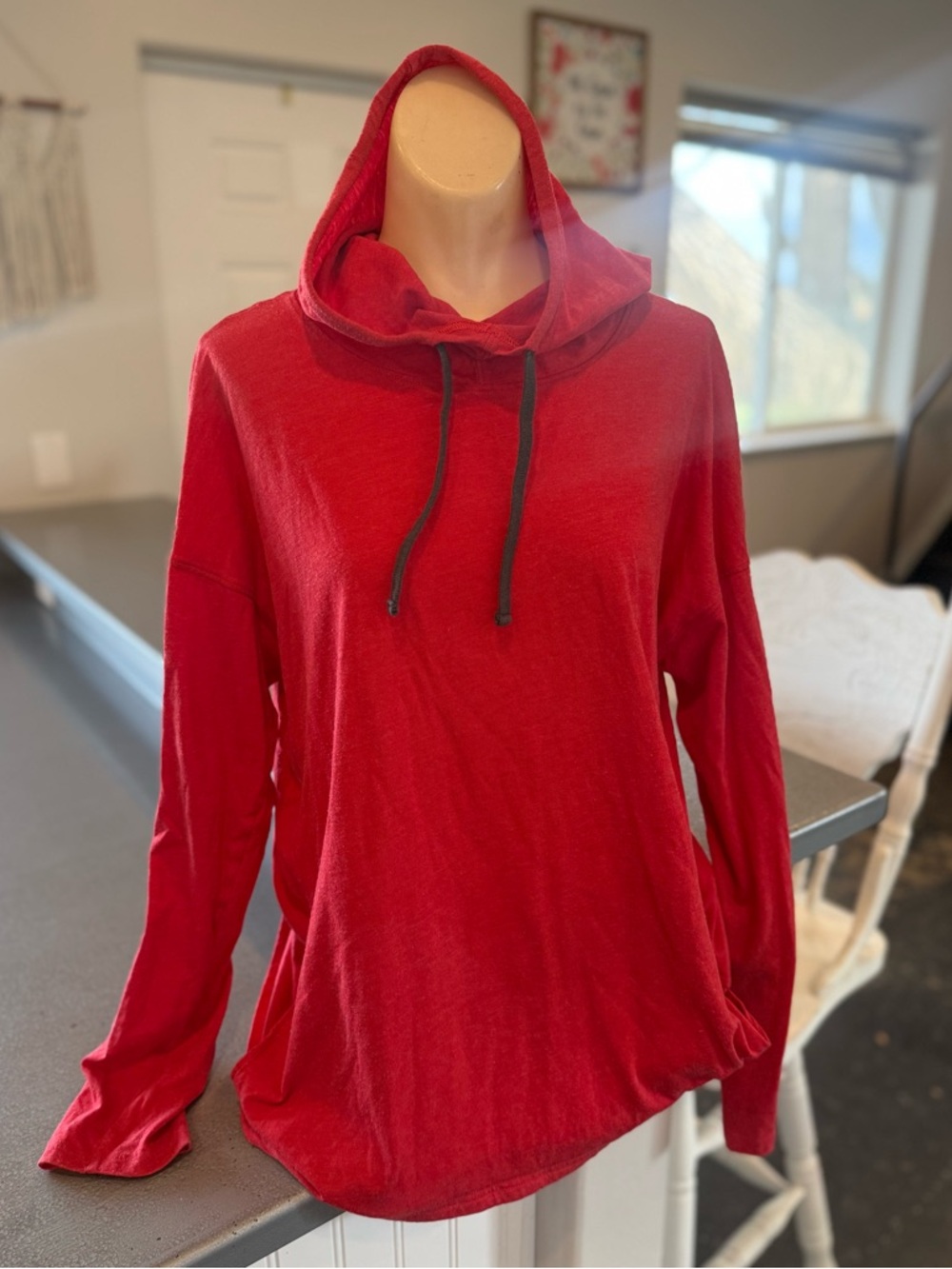 Under Armour Hooded Long-Sleeve Women's Top
